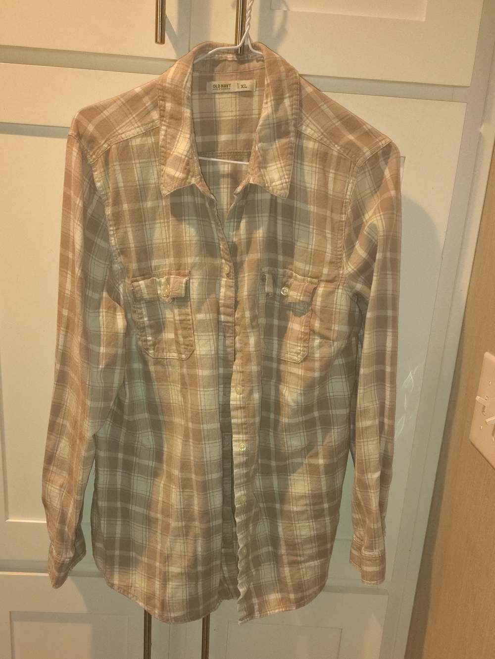 Old Navy Men's Light Brown and Cream Plaid Button-Down Shirt